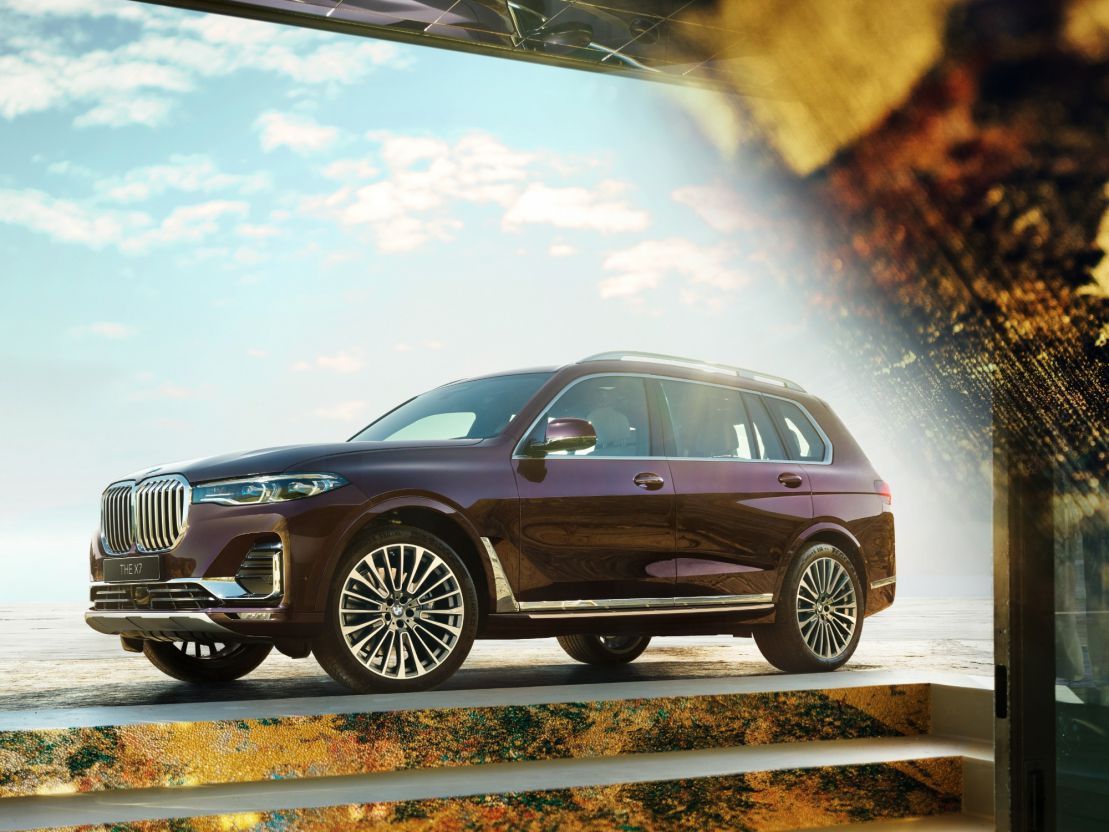 走る重要文化財！？BMW X7西陣エディション – モノ・マガジンweb